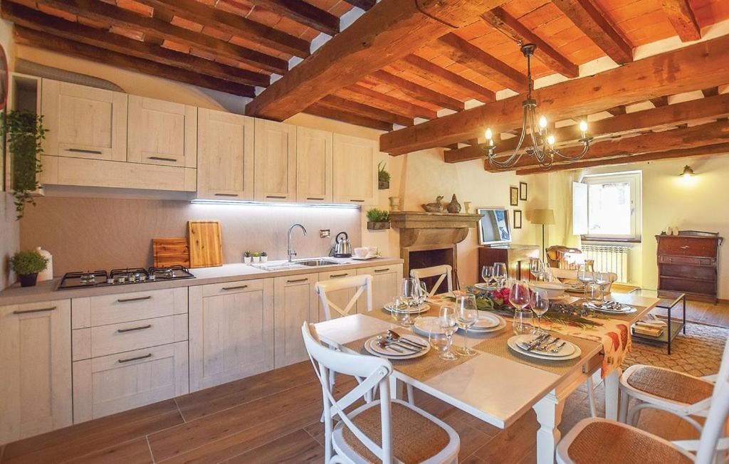 Il Nido Nel Borgo Casa Vacanze Camaiore Exterior photo
